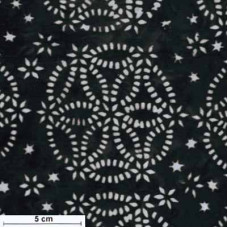 Tonga Batik Geometric Flowers ws/schwarz